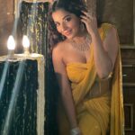 Antara Biswas Instagram – 🌼🌻💛💛💛… 

Styled by: @tripzarora 
Mua: @sumitsenapati5558 
Hairstyling: @kalpanathore 

📸: @deepakpathak663