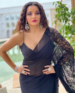 Antara Biswas Instagram - Attitude Haan 😇♣️♠️…. 📸: @deepakpathak663 Mua: @sumitsenapati5558 Hairstyling: @kalpanathore
