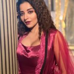 Antara Biswas Instagram - Have You Told You Lately That You Love You? 💜💜… 📸: @deepakpathak663 Mua: @sumitsenapati5558 Hairstyling: @kalpanathore