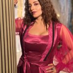 Antara Biswas Instagram - Have You Told You Lately That You Love You? 💜💜… 📸: @deepakpathak663 Mua: @sumitsenapati5558 Hairstyling: @kalpanathore