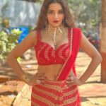 Antara Biswas Instagram - Give Me Red ❤️…. #bekaaboo #mahasangam #naagin6 #saturday #sunday #excited Styled by: @tripzarora @rina_mane25 Mua: @sumitsenapati5558 📸: @deepakpathak663