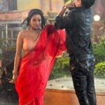 Antara Biswas Instagram – Action Mood 👹….

#lazy #sunday #beqaboo #action #rain #sequence #bts #reels