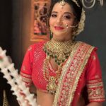 Antara Biswas Instagram - He Stole My Heart ❤️… And I Took His Last Name …You Are My Person, Forever @vikrant8235 …. #dulhan #mybestattire #love #mylook Styled by: @tripzarora @rina_mane25 📸: @deepakpathak663 Mua: @sumitsenapati5558 Hairstyling: @kalpanathore