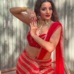 Antara Biswas Instagram - Give Me Red ❤️…. #bekaaboo #mahasangam #naagin6 #saturday #sunday #excited Styled by: @tripzarora @rina_mane25 Mua: @sumitsenapati5558 📸: @deepakpathak663