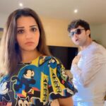 Antara Biswas Instagram - Kya bol rhi ho tum @aslimonalisa #romanticcouples #romanticreels #reelitfeelit #actor #actorslife #monvik