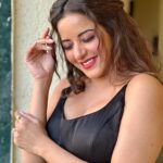 Antara Biswas Instagram – ♣️♠️…. 

📸: @deepakpathak663