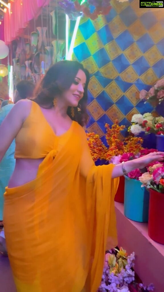 Antara Biswas Instagram - Forever Yellow Saree Song 🎵🥰…. And seeing my Pics The suggested Song by you friends was obviously this song…