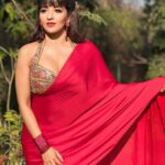 Antara Biswas Instagram – ♥️♥️♥️…. 

Styled by: @tripzarora 

Mua: @makeupbyshahrooq 
Hairstyling: @rajashree786patil786 
📸: @deepakpathak663 Mumbai, Maharashtra