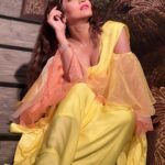 Antara Biswas Instagram – I am Feeling Yellow Today … Probs Because I am Yellow 💛💛💛… 

Styled by : @tripzarora 
Draped by : @rina_mane25 

Mua : @makeupbyshahrooq 
Hairstyling: @kalpanathore 

📸: @deepakpathak663