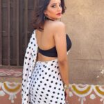 Antara Biswas Instagram – Polka dots 😍….

Mua: @makeupbyshahrooq 
Hairstyling: @rajashree786patil786 
📸: @deepakpathak663