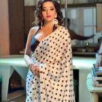 Antara Biswas Instagram – Polka dots 😍….

Mua: @makeupbyshahrooq 
Hairstyling: @rajashree786patil786 
📸: @deepakpathak663