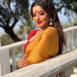 Antara Biswas Instagram – Shubh Navratri 🙏🙏…. 

#happy #navratri #gudipadwa 

Mua: @makeupbyshahrooq 
Hairstyling: @rajashree786patil786 
📸: @deepakpathak663