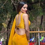 Antara Biswas Instagram – So Many Songs In Mind On This Yellow Saree… You Suggest Me For My next #reel 🤷‍♀️

#beqaboo #tonight at 9pm 

Mua : @makeupbyshahrooq 
📸: @deepakpathak663 Film City