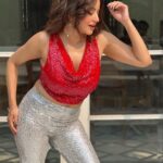 Antara Biswas Instagram – Event Ready ❤️… 

Makeup & Hair : @ameeth_dash 

Managed by: @riyashhh269 

#holi #event #kolkata #womansday #swabhumi #ootd #thankyou #rangbarse Kolkata