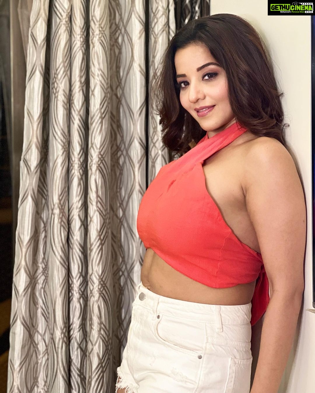 Antara Biswas Instagram - Ok “MONDAY” let’s do this ….