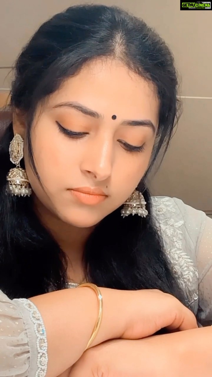 Anu Sithara Instagram - 🤓🤭