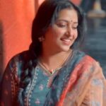 Anu Sithara Instagram - 🌸 @vishnuprasadsignature ♥️ @punarnava_home #iphone14pro