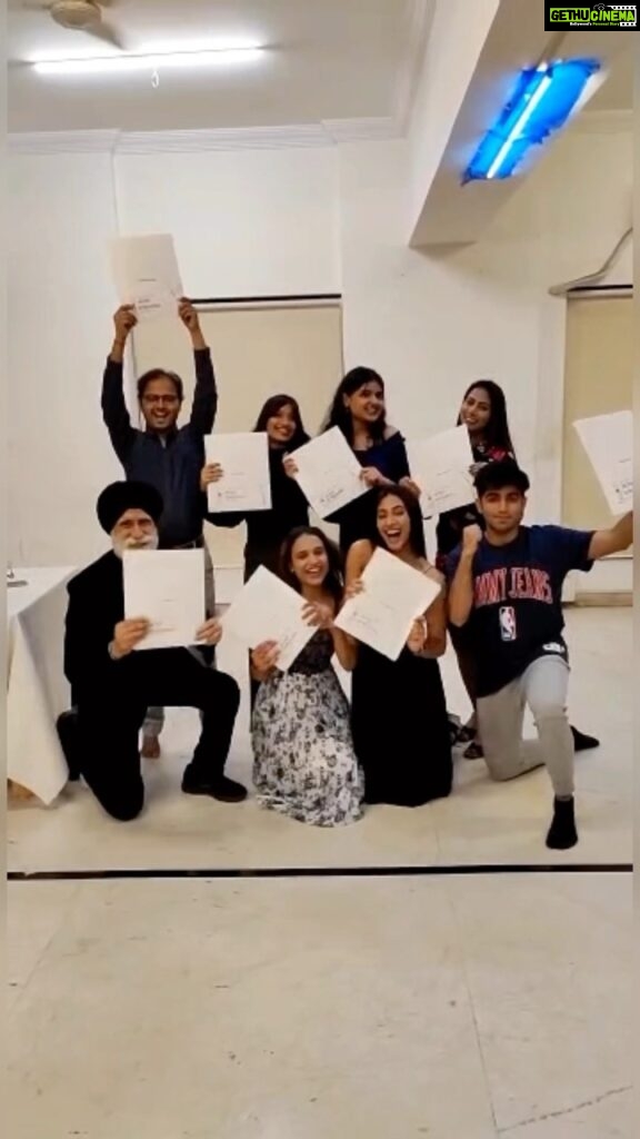Anukreethy Vas Instagram - Thank you @actorprepares for a memorable and fun one month that I’ll never forget ❤️ We met as strangers and left as a family , learnt a million things , laughed a little , cried a little and lived quite a lot ☺️ A special special thanks to our amazing teacher @aakarsharyan3 whose dedication, commitment and passion will always be an inspiration and a big thanks to @hemendra_480 sir for guiding us and being patient with us 😻 @ariesapatange @laurena_0202 @hridayxg @rohe9948 @atomritesh @aditiijha I will miss you all and I will treasure the memories for a thousand years 🥂 . #foundationcourse #actorslife #acting #anukreethyvas #missindia2018 #kollywood #kollywoodactress #tollywood #trending #trendingreels #trendingsongs #trendingaudio