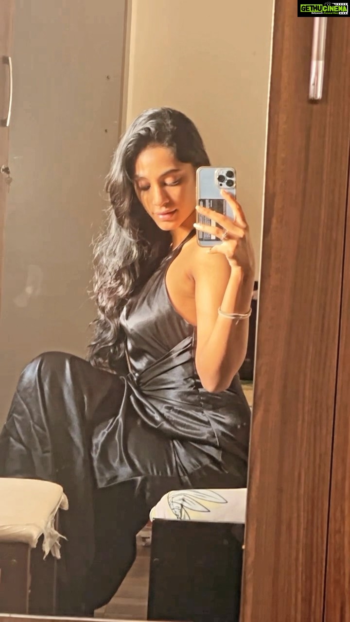 Anukreethy Vas Instagram - Koondhal nelivil elugarasarivil ❤️ . . . #anukreethyvas #kollywood #kollywoodactress #tollywoodhotactress #koondhalnelivilelugarasarivil #garvamazhindhadadi #trending #trendingreels #trendingsongs