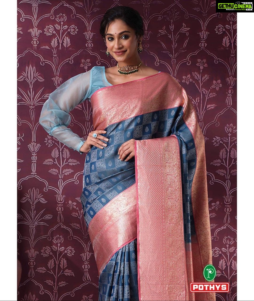 Anukreethy Vas Instagram - Pothys campaign 2022 ❤️🔥 . Pc @foreshorestudio28 @timestalent @inder.sagoo @rishubartaria Tamil Nadu