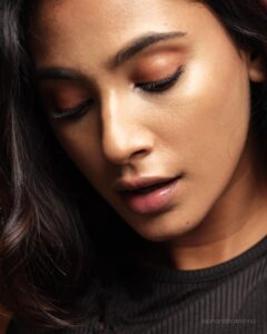 Anukreethy Vas Instagram - UKIYO (n.) living in the moment detached from the bothers of life ✨ . Pc @v.s.anandhakrishna 📸 . #portrait #beauty #beautyshoot #selfportraitphotography #photography #trending #anukreethyvas #kollywoodactress #tollywoodactress #kollywoodcinema #tollywood #kollywood #vsanandhakrishnasphotography @timestalent Chennai, India