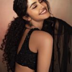 Anupama Parameswaran Instagram - Karivala ♾️ Styled by : @rashmitathapa Wearing : @talashahyderabad Jewelry : @spillthebead Styling Team : @aishwarya128 Shot by : @nikkhil_bareli