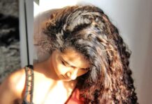 Anupama Parameswaran Instagram - Celebrating womanhood every day♥️ happy women’s day 😇