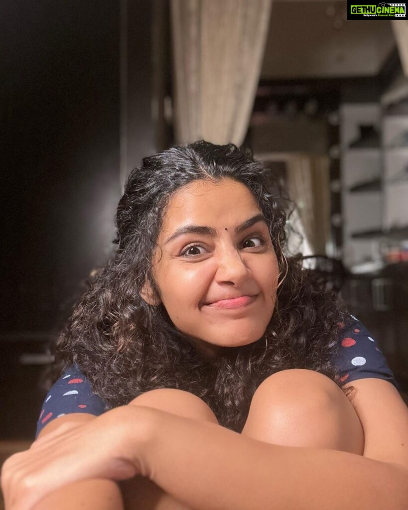 Anupama Parameswaran Instagram - 4 shades of anupama at home, the last one being the constant 😁