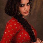 Anupama Parameswaran Instagram – Happy Makara Sankranthi ♥️

  Outfit – @nisharahmed_
Jwellery – @petalsbyswathi
Stylist –  @sandhya__sabbavarapu
Styling team – @team_sandhya
@sirichandana_medi
Photograper – @pranav.foto