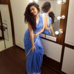 Anupama Parameswaran Instagram – Switched on!

Outfit – @omanas_clothing
Jwellery – @thetrinkaholic
Stylist – @sandhya__sabbavarapu
Styling team – @team_sandhya
@sirichandana_medi
Photograper – @pranav.foto