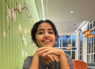 Anupama Parameswaran Instagram - My mood swings like 365 times a day… And when I am hungry ,it’s even worse… 🤯 PC @nihal_kodhaty 🤡
