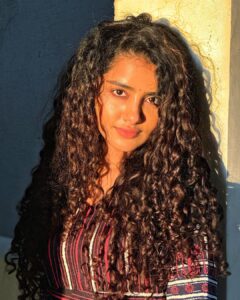 Anupama Parameswaran Instagram - There is a sunshine in my soul today, like every day. 🌻

PC @nihal_kodhaty 🦧