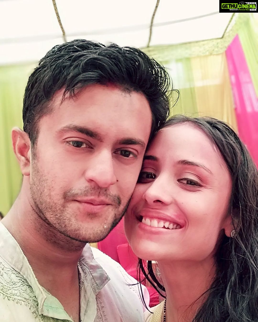 Anupriya Kapoor - 3.5K Likes - Dilwalon ki holi Dilliwali...first holi with Mrs.