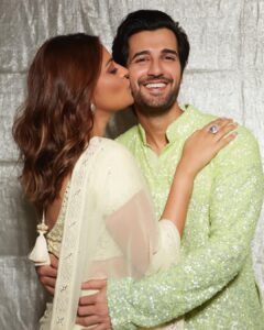Anushka Ranjan Instagram - Hi happiness💚🪔