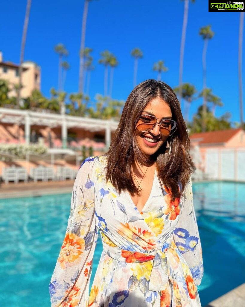 Anushka Ranjan Instagram - Retro Hollywood feels✨ The Beverly Hills Hotel