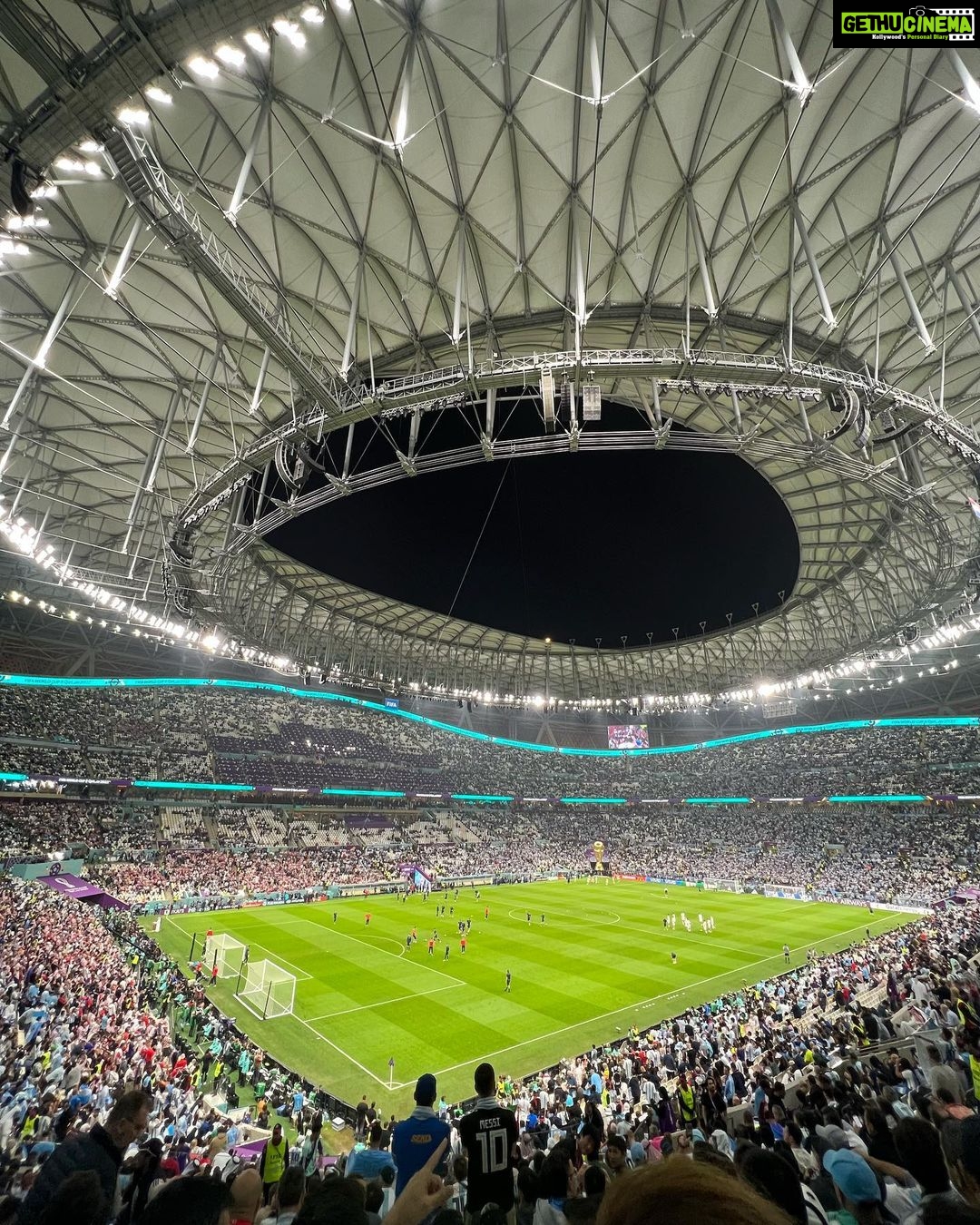 Anushka Ranjan Instagram - Had the most surreal experience yesterday! Argentina 🇦🇷 vs Croatia 🇭🇷 semi-finals in Qatar!!! Vamos Vamos Argentina⚽️💃🏽 #FifaWorldCup2022 @adidasindia Lusail Stadium