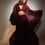 Anushka Ranjan Instagram - A little drama never hurt anyone✨ . . @manishmalhotraworld @manishmalhotra05 @shivamguptaphotography @annieemakesart