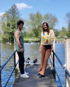 Anushka Ranjan Instagram - What the duck are they doing in my frame🦆🦢