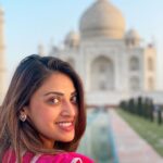 Anushka Ranjan Instagram – Beauty all around 🕌 #TajMahal Taj Mahal