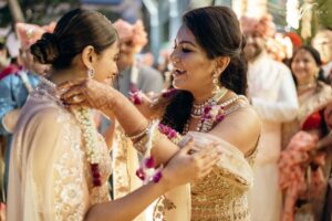 Anushka Ranjan Instagram - Kive mukhre to nazara hatava je tere vich rab disda 💜👰🏽‍♀️ @adityaseal