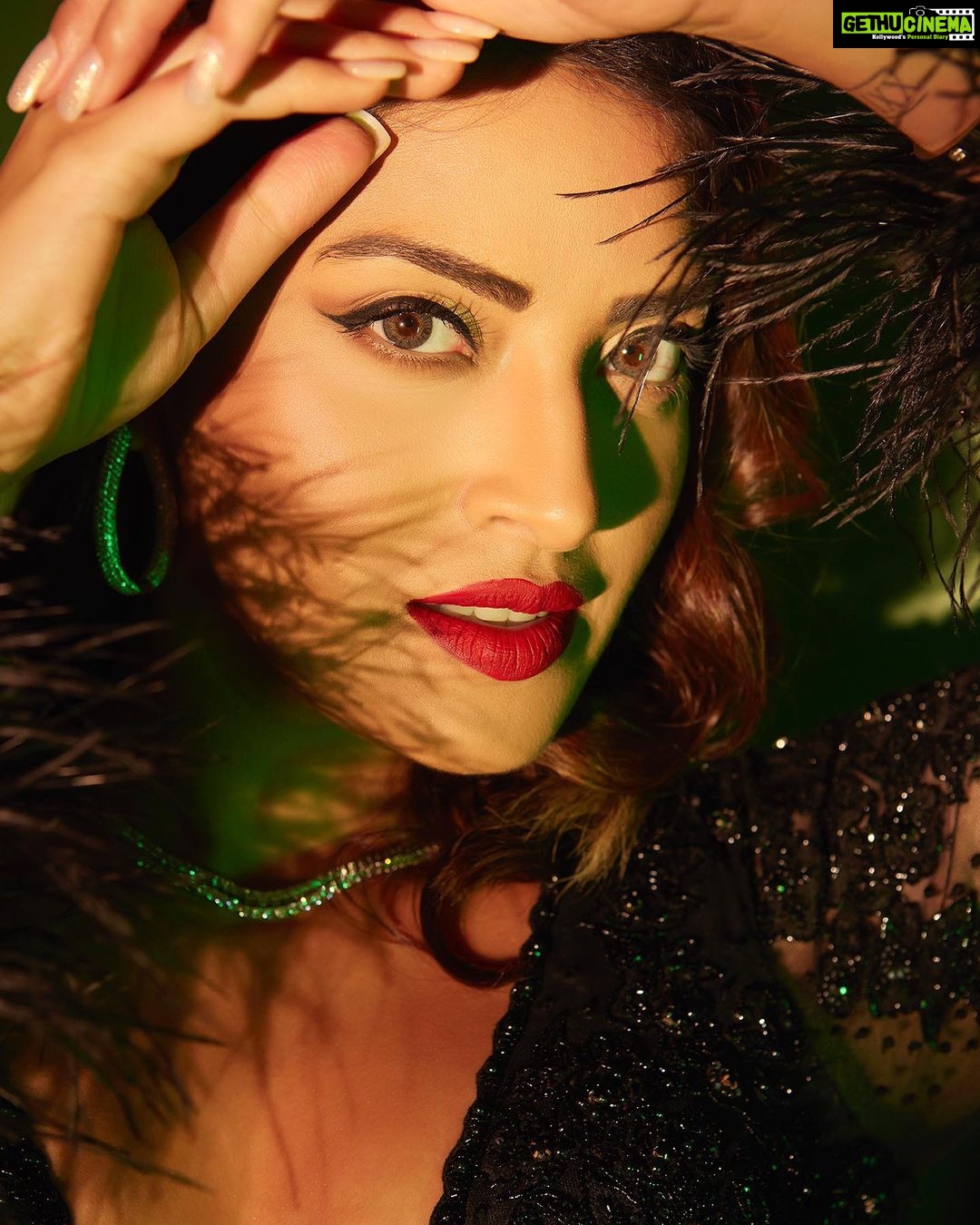 Anushka Ranjan Instagram - Come a little bit closer🐍 . . . Photographer: @shivamguptaphotography Hair: @nandanisandha_ Outfit: @rockystarofficial Jewellery: @mehtasons1931 Shoes: @monrowshoes and @id8mediasolutions Stylist: @sheefajgilani Team: @ aashijain_ @sabrinawhite98
