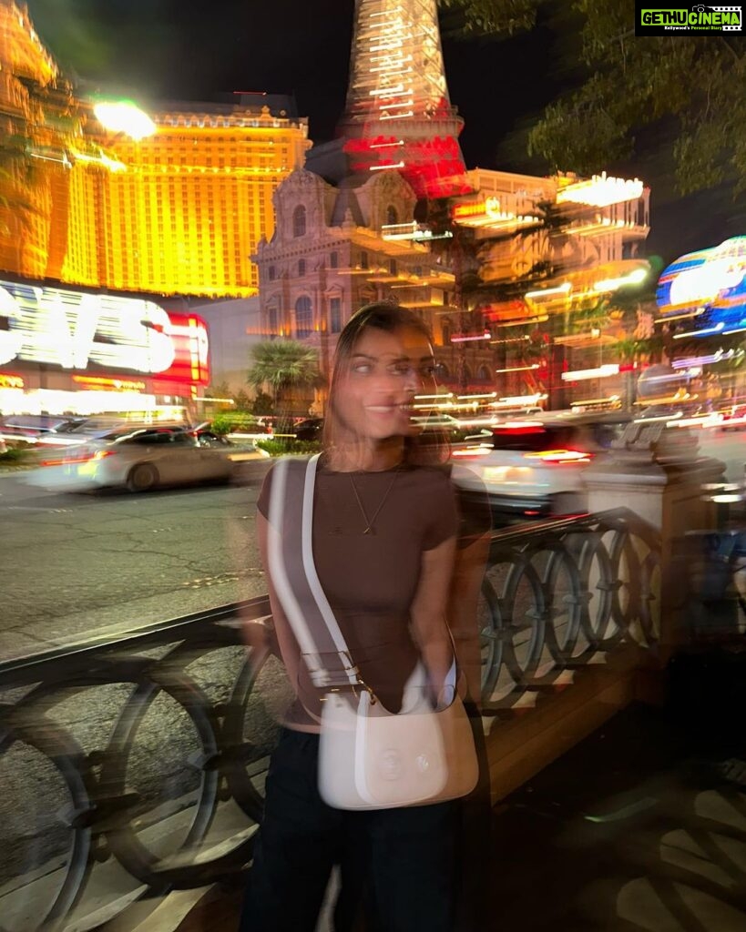 Anushka Ranjan Instagram - Vegas State of Mind 🎰 Las Vegas Strip