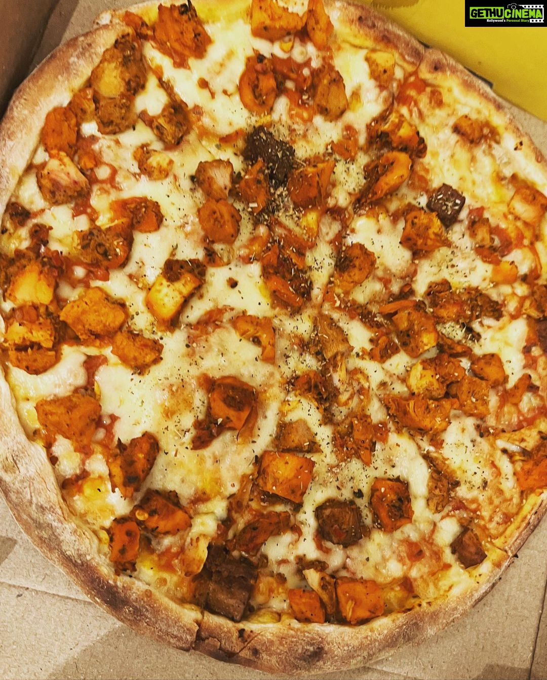 Anushka Sen Instagram - 🍕🎥🙆♀️🥳 Bangalore, India