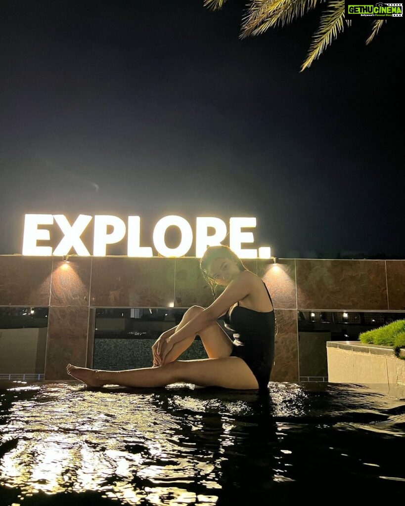Anushka Sen Instagram - just keep swimming 🏊‍♀️🤍 Bangalore, India