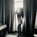 Anushka Sen Instagram - b&w is a vibe