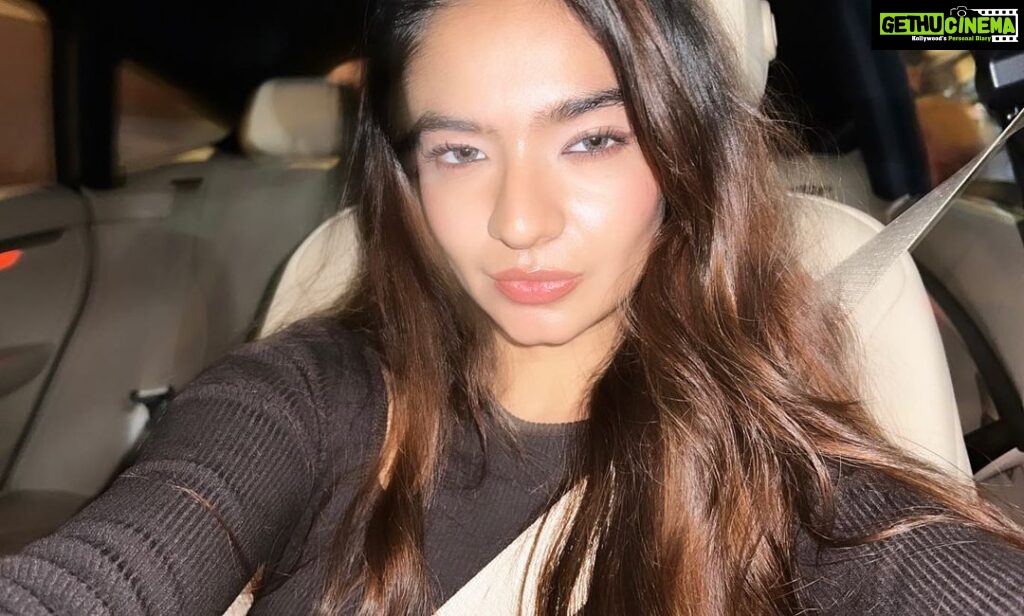 Anushka Sen Instagram - Sen Ki Selfies 🧸