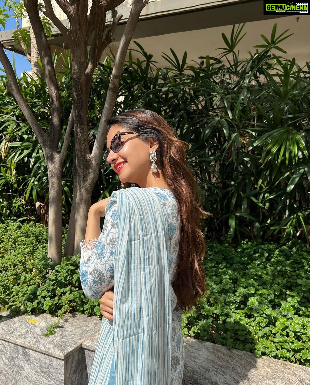 Anushka Sen Instagram - Eid Mubarak ✨💜 Happy Akshay Tritiya 🙏