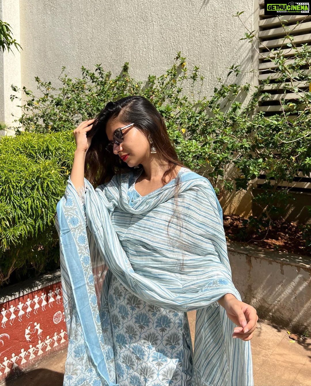 Anushka Sen Instagram - Eid Mubarak ✨💜 Happy Akshay Tritiya 🙏