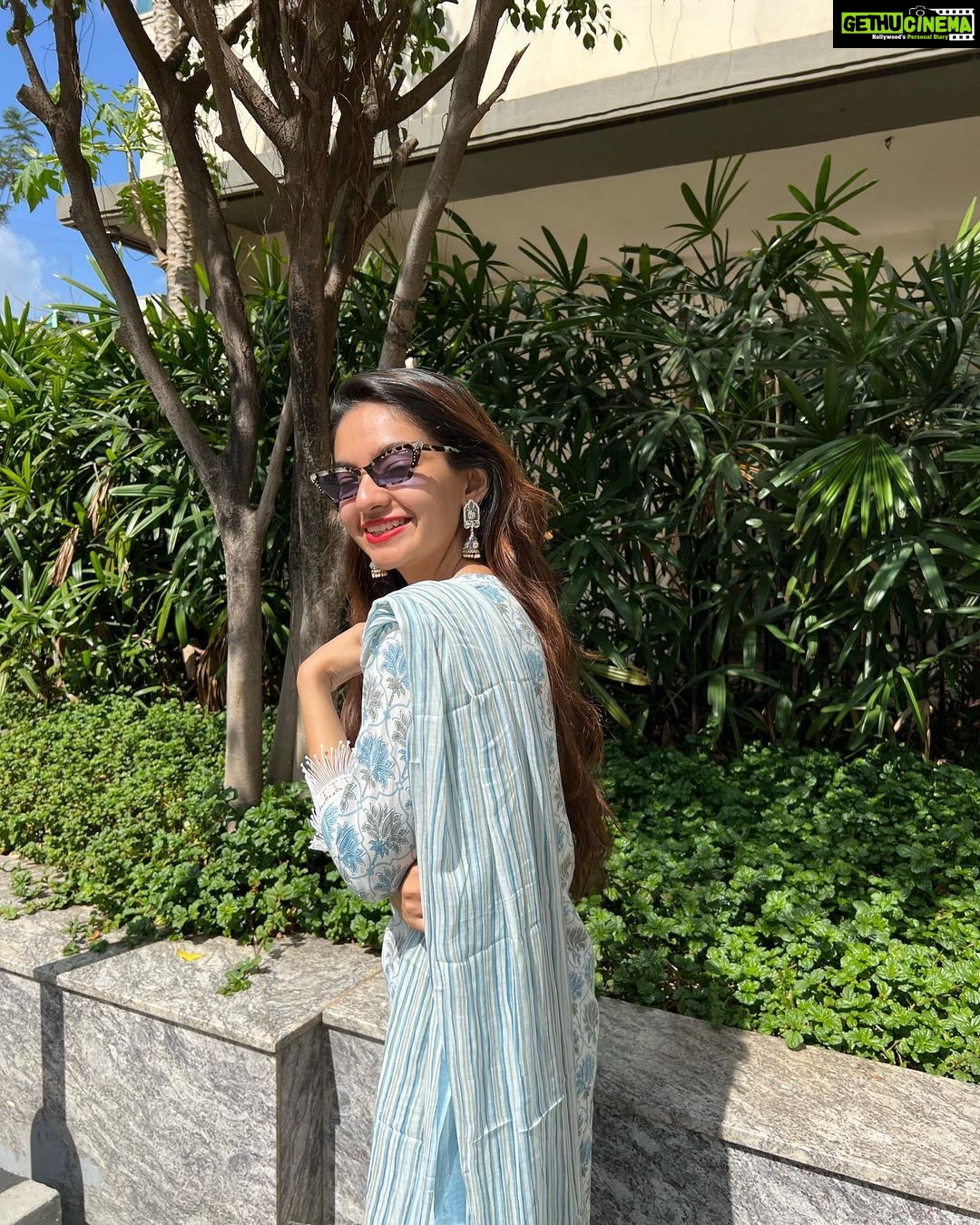 Anushka Sen Instagram - Eid Mubarak ✨💜 Happy Akshay Tritiya 🙏