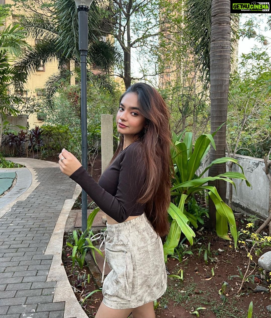 Anushka Sen Instagram - thinkin of getting brownies and waffles 🧇